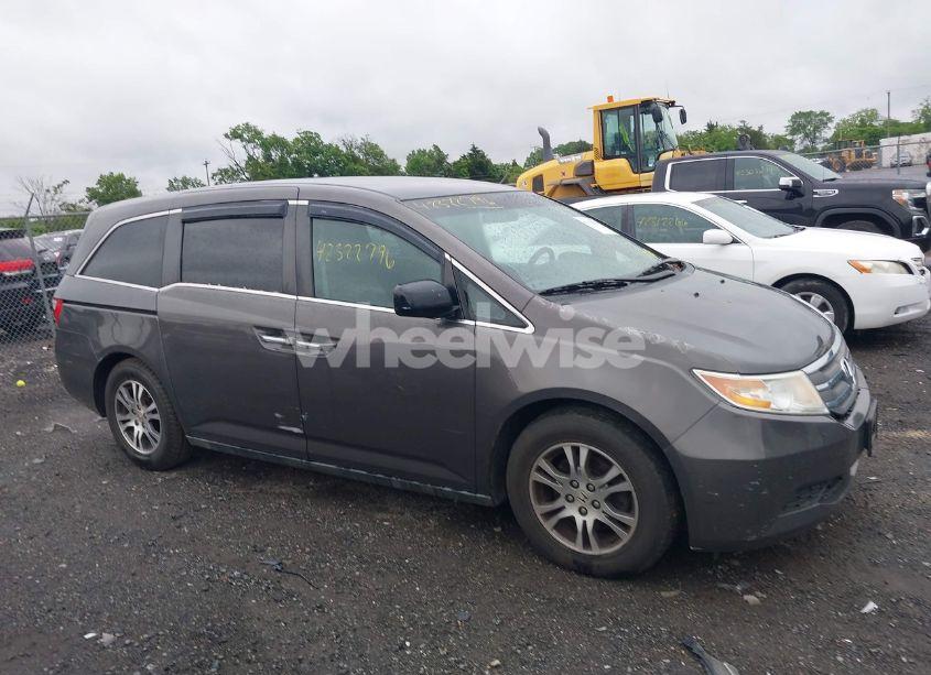 Photo 13 of 2012 Honda Odyssey EX (VIN 5FNRL5H49CB088345)
