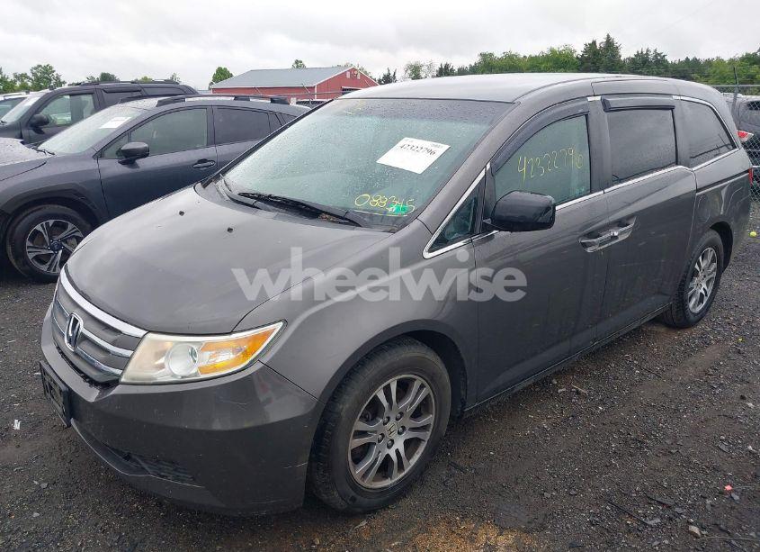 Photo 2 of 2012 Honda Odyssey EX (VIN 5FNRL5H49CB088345)
