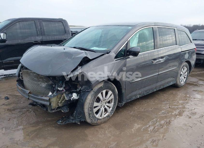Photo 2 of 2014 Honda Odyssey EX (VIN 5FNRL5H49EB037172)