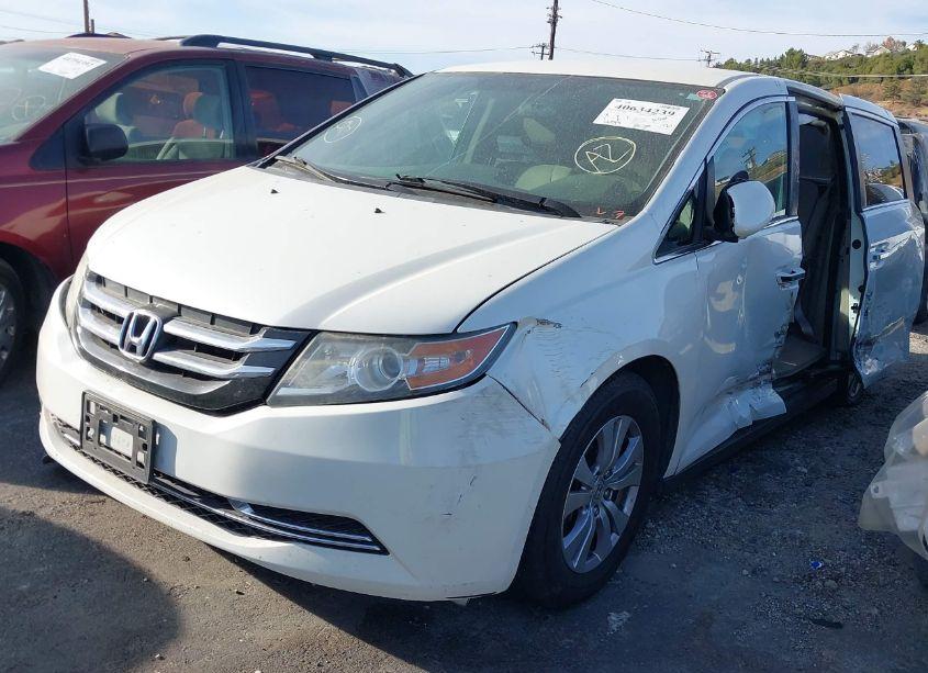 Photo 2 of 2014 Honda Odyssey EX (VIN 5FNRL5H49EB059513)