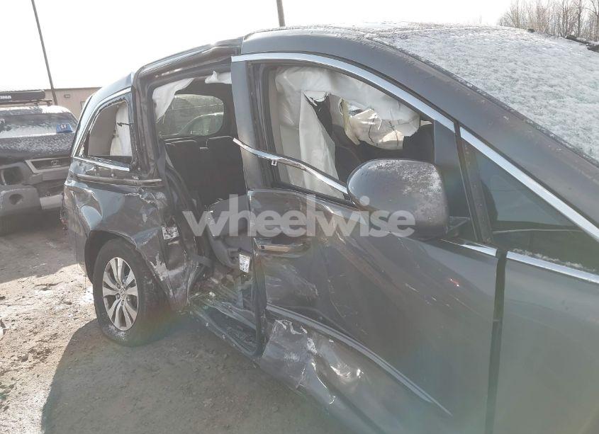 Photo 6 of 2014 Honda Odyssey EX (VIN 5FNRL5H49EB069541)