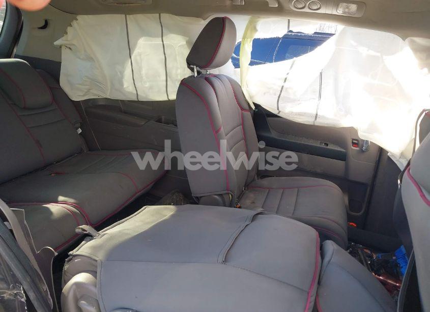 Photo 8 of 2014 Honda Odyssey EX (VIN 5FNRL5H49EB069541)