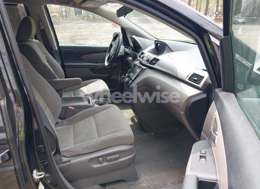 Photo 5 of 2014 Honda Odyssey EX (VIN 5FNRL5H49EB076814)