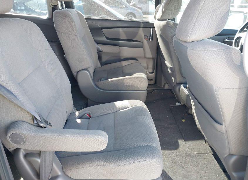 Photo 8 of 2014 Honda Odyssey EX (VIN 5FNRL5H49EB130158)