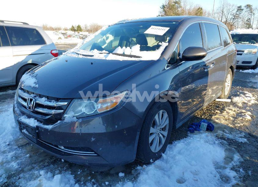Photo 2 of 2015 Honda Odyssey EX (VIN 5FNRL5H49FB050621)