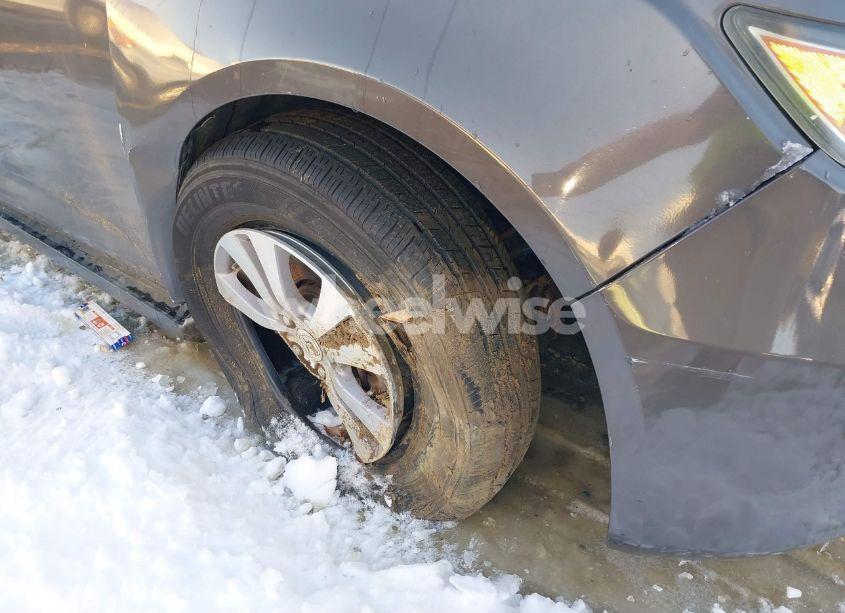 Photo 6 of 2015 Honda Odyssey EX (VIN 5FNRL5H49FB050621)