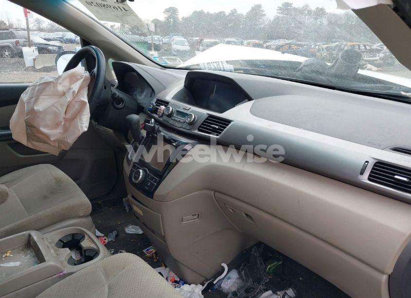 Photo 5 of 2016 Honda Odyssey EX (VIN 5FNRL5H49GB108390)