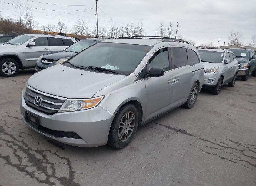 Photo 2 of 2011 Honda Odyssey EX (VIN 5FNRL5H4XBB063288)