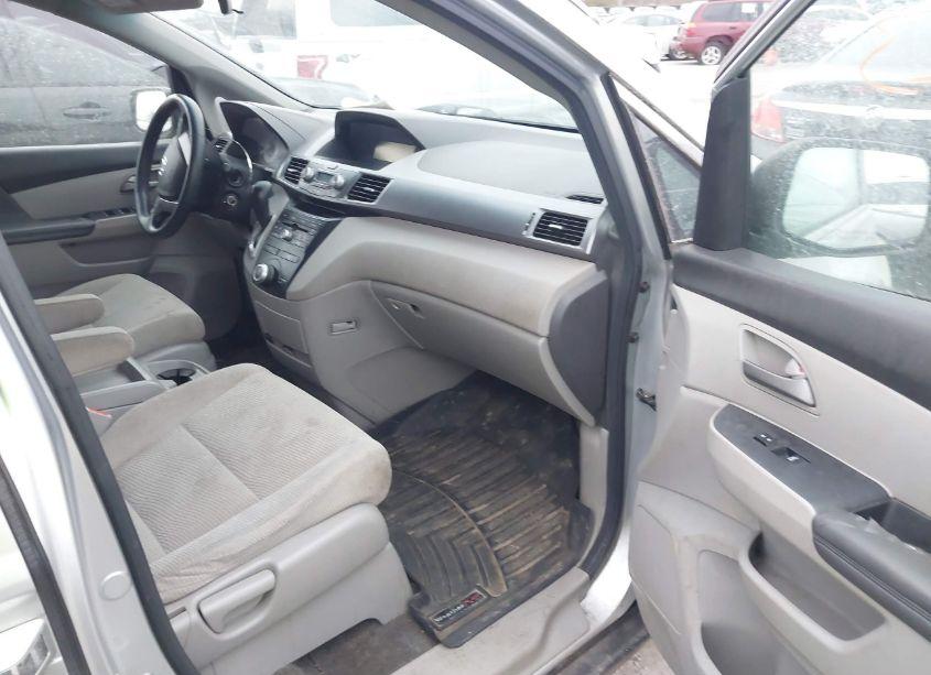 Photo 5 of 2011 Honda Odyssey EX (VIN 5FNRL5H4XBB063288)