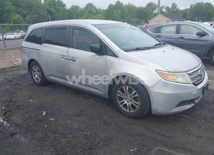 2012 Honda Odyssey EX (VIN 5FNRL5H4XCB016053) main photo