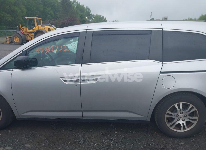 Photo 14 of 2012 Honda Odyssey EX (VIN 5FNRL5H4XCB016053)