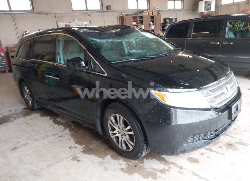 2012 Honda Odyssey EX (VIN 5FNRL5H4XCB017557) main photo