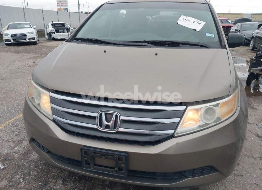 Photo 12 of 2012 Honda Odyssey EX (VIN 5FNRL5H4XCB024301)