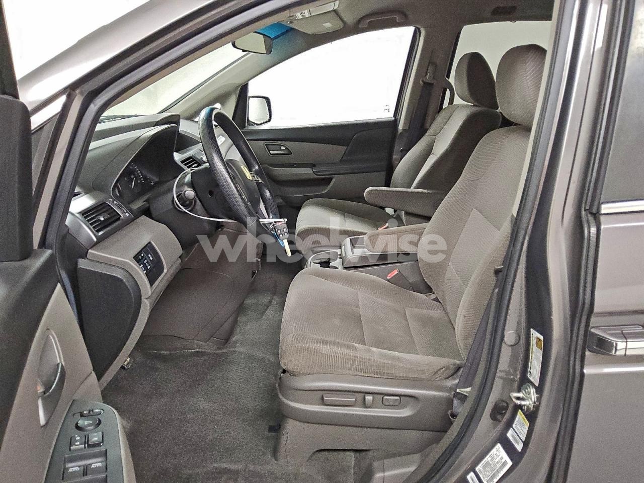 Photo 7 of 2012 HONDA ODYSSEY EX (VIN 5FNRL5H4XCB094235)