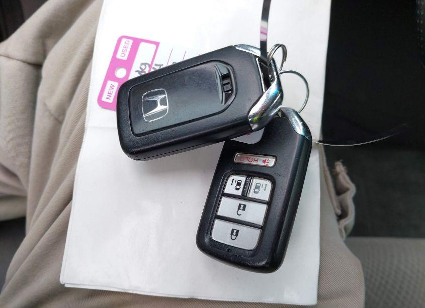 Photo 11 of 2014 Honda Odyssey EX (VIN 5FNRL5H4XEB018758)