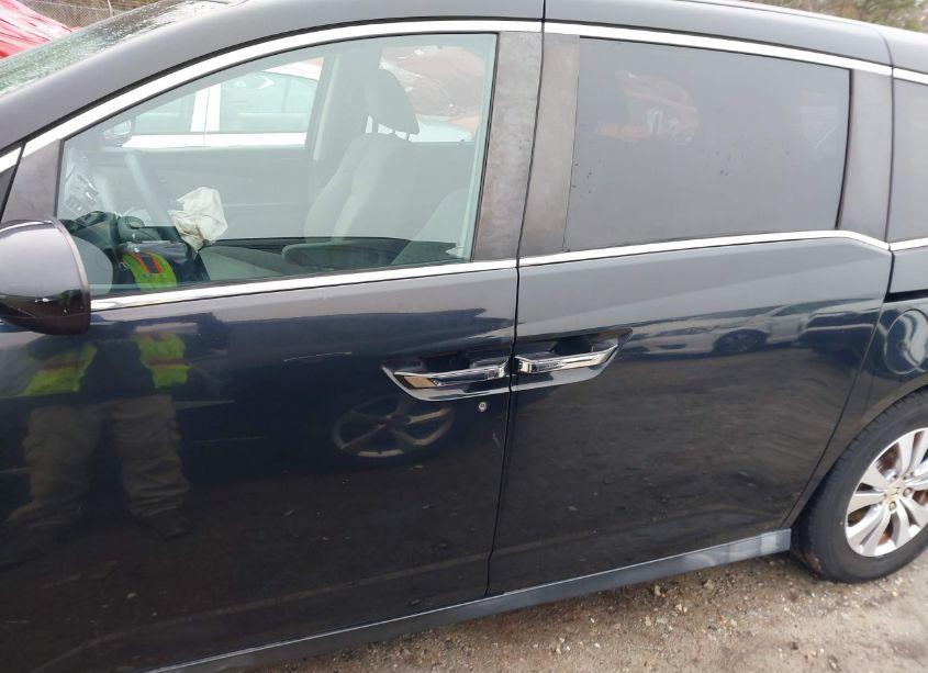 Photo 14 of 2014 Honda Odyssey EX (VIN 5FNRL5H4XEB018758)