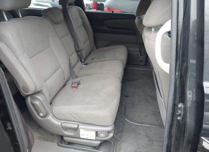 Photo 8 of 2014 Honda Odyssey EX (VIN 5FNRL5H4XEB018758)
