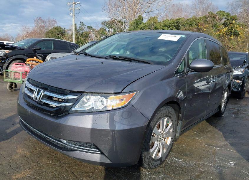 Photo 2 of 2014 Honda Odyssey EX (VIN 5FNRL5H4XEB046348)