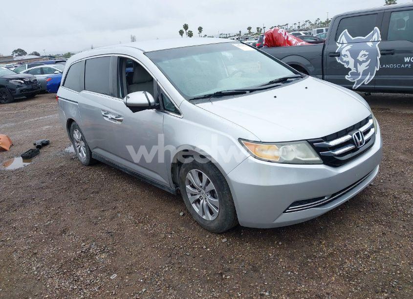 2014 Honda Odyssey EX (VIN 5FNRL5H4XEB048990) main photo