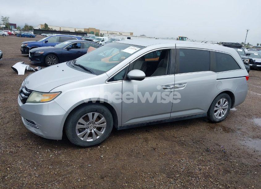 Photo 13 of 2014 Honda Odyssey EX (VIN 5FNRL5H4XEB048990)