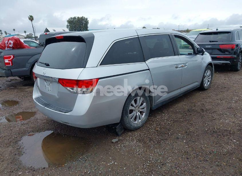 Photo 4 of 2014 Honda Odyssey EX (VIN 5FNRL5H4XEB048990)