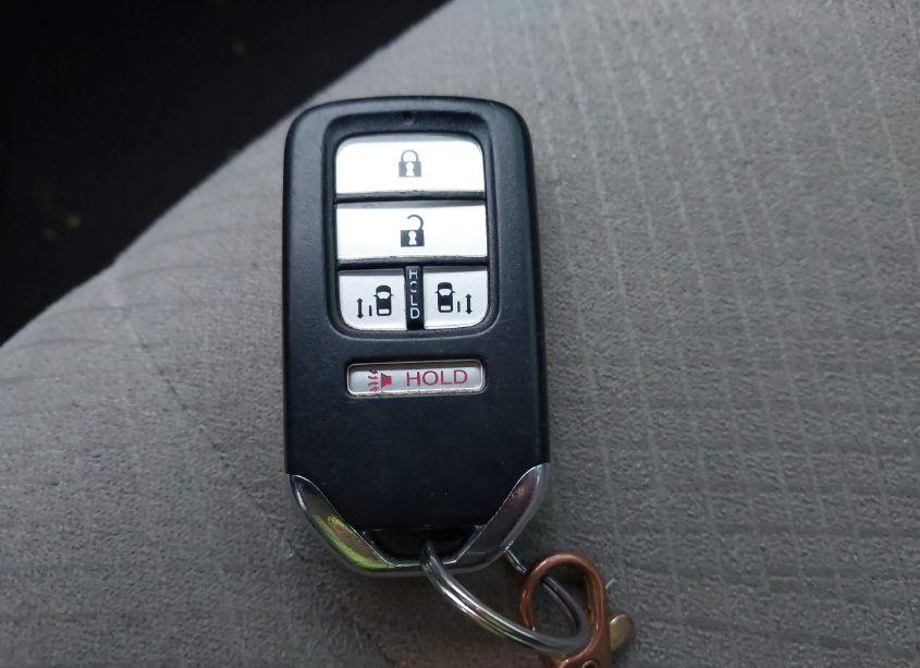 Photo 11 of 2014 Honda Odyssey EX (VIN 5FNRL5H4XEB058435)