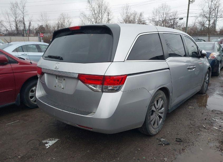 Photo 4 of 2014 Honda Odyssey EX (VIN 5FNRL5H4XEB058435)