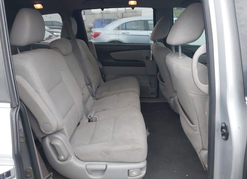 Photo 8 of 2014 Honda Odyssey EX (VIN 5FNRL5H4XEB058435)