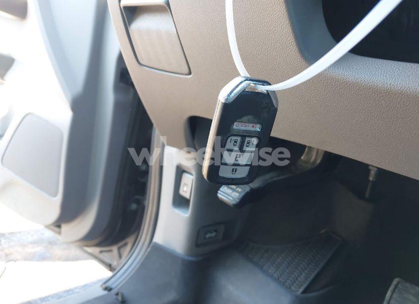 Photo 11 of 2015 Honda Odyssey EX (VIN 5FNRL5H4XFB043533)