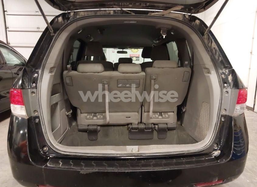 Photo 18 of 2016 Honda Odyssey EX (VIN 5FNRL5H4XGB028810)