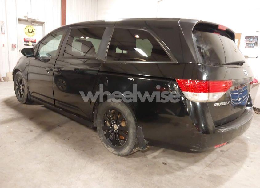 Photo 3 of 2016 Honda Odyssey EX (VIN 5FNRL5H4XGB028810)