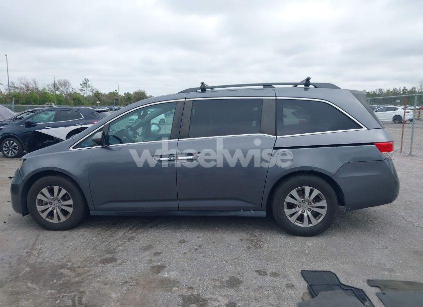 Photo 14 of 2016 Honda Odyssey EX (VIN 5FNRL5H4XGB138143)