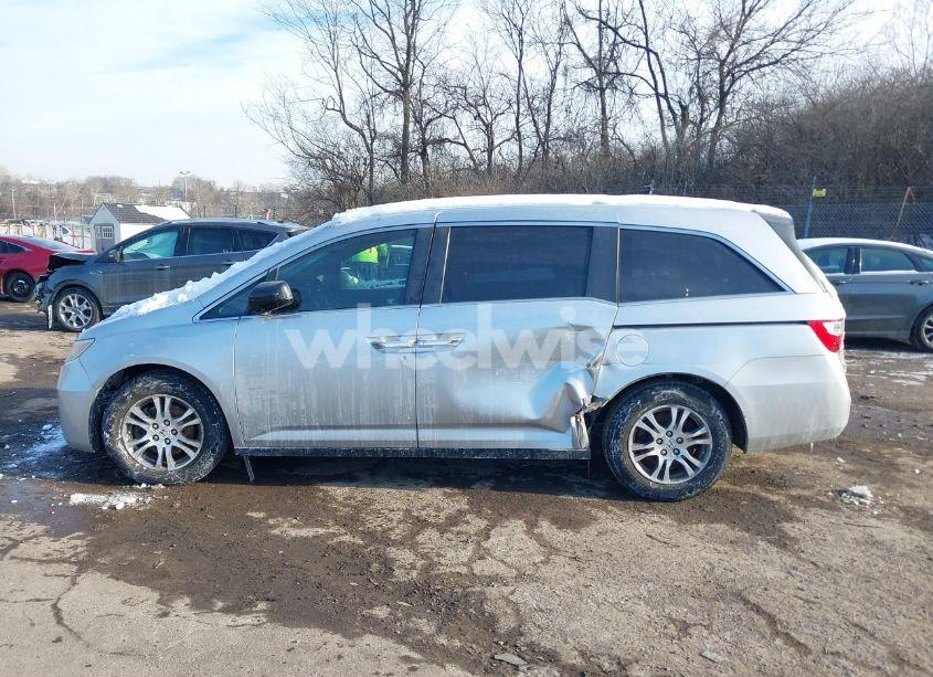Photo 15 of 2011 Honda Odyssey EX-L (VIN 5FNRL5H60BB021665)
