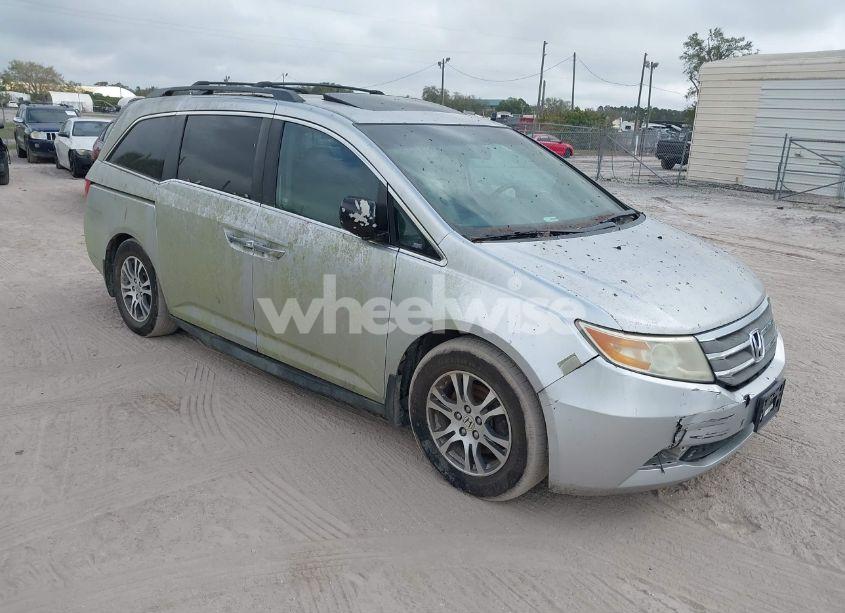 2011 Honda Odyssey EX-L (VIN 5FNRL5H60BB037445) main photo