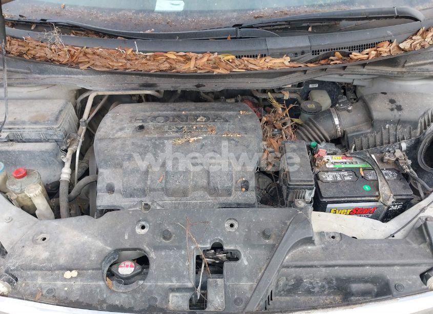 Photo 10 of 2011 Honda Odyssey EX-L (VIN 5FNRL5H60BB037445)