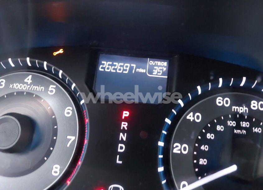 Photo 15 of 2011 Honda Odyssey EX-L (VIN 5FNRL5H60BB042905)