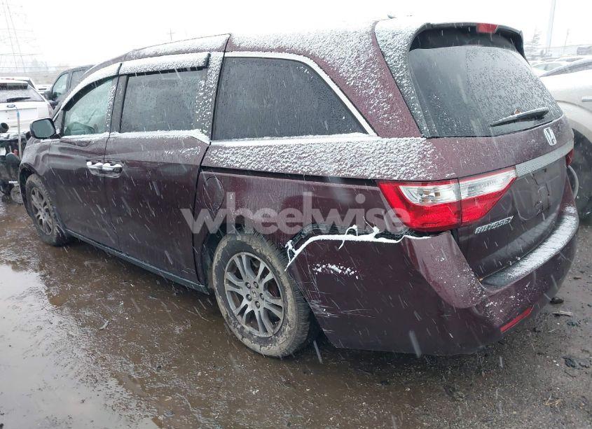 Photo 3 of 2011 Honda Odyssey EX-L (VIN 5FNRL5H60BB042905)