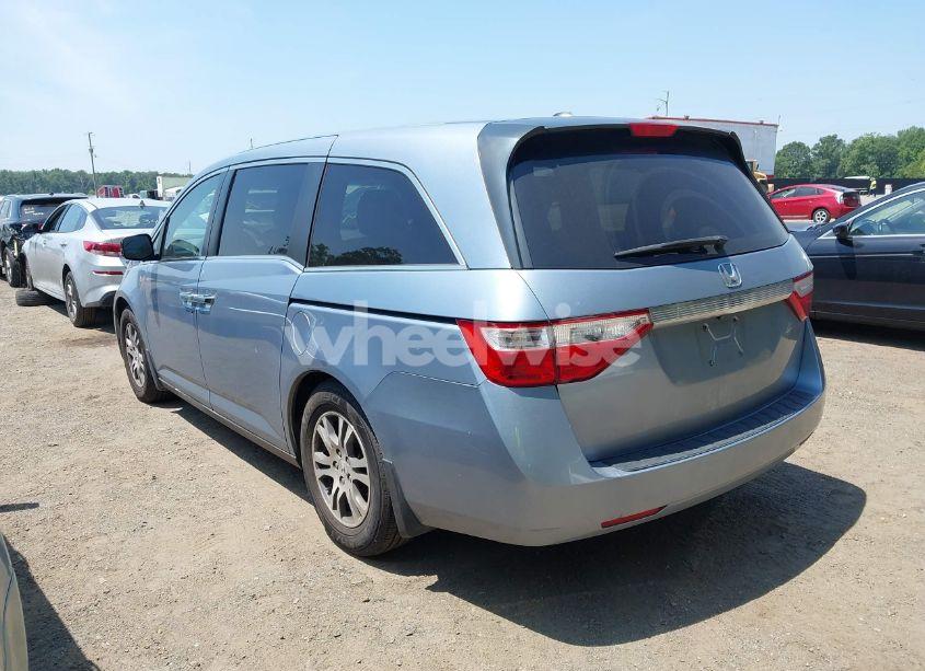 Photo 3 of 2011 Honda Odyssey EX-L (VIN 5FNRL5H60BB051135)