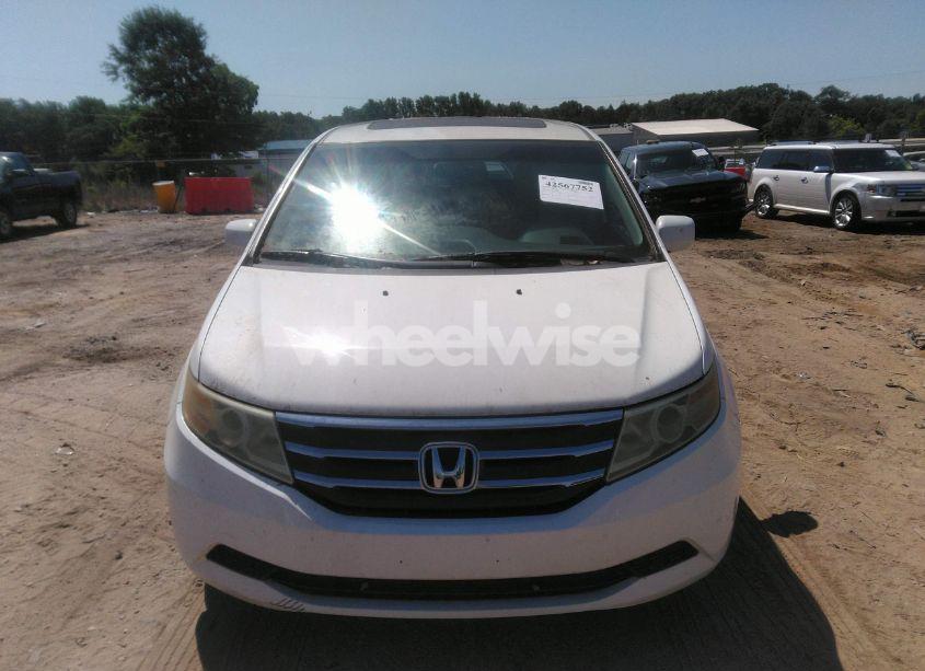Photo 12 of 2011 Honda Odyssey EX-L (VIN 5FNRL5H60BB060093)