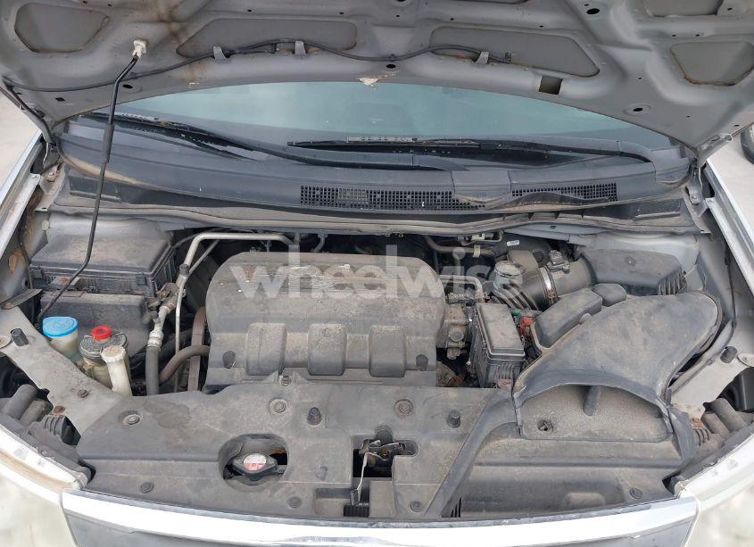 Photo 10 of 2011 Honda Odyssey EX-L (VIN 5FNRL5H60BB071885)