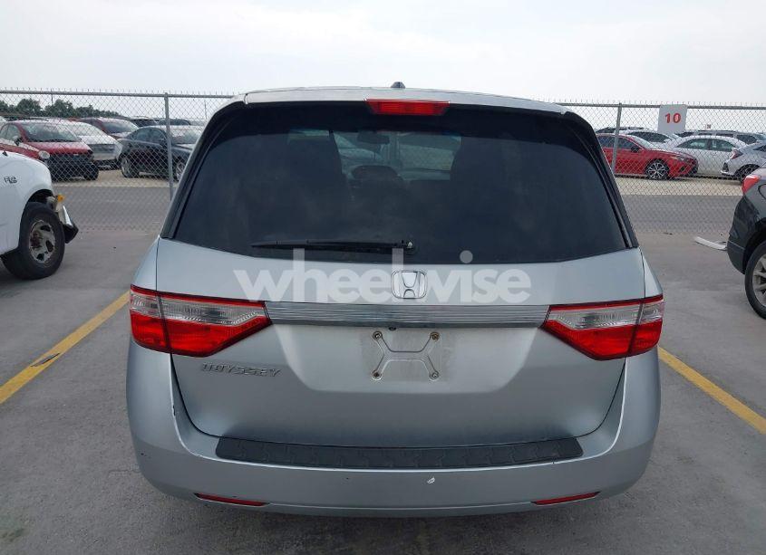 Photo 16 of 2011 Honda Odyssey EX-L (VIN 5FNRL5H60BB071885)
