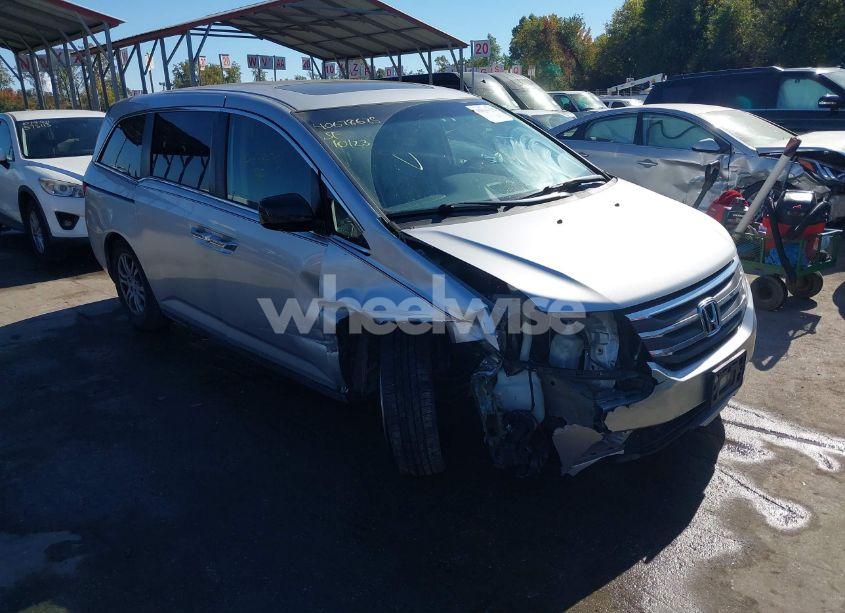 2011 Honda Odyssey EX-L (VIN 5FNRL5H60BB091649) main photo