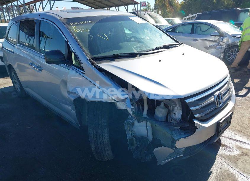 Photo 6 of 2011 Honda Odyssey EX-L (VIN 5FNRL5H60BB091649)