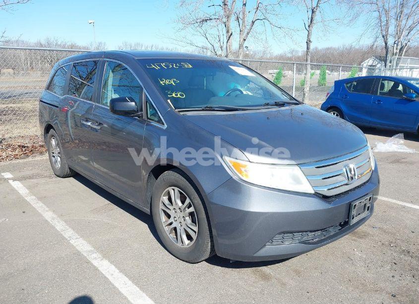 2011 Honda Odyssey EX-L (VIN 5FNRL5H60BB103430) main photo