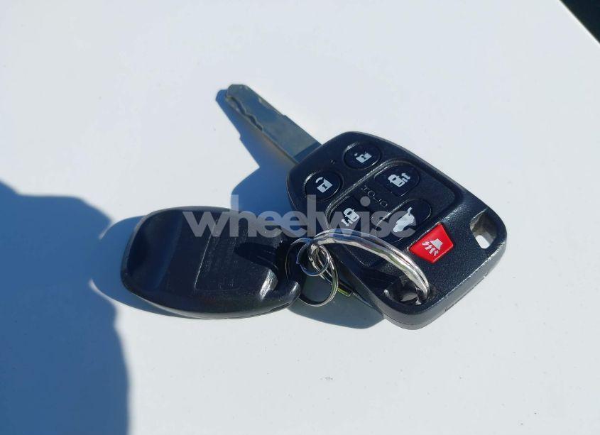 Photo 11 of 2011 Honda Odyssey EX-L (VIN 5FNRL5H60BB103430)