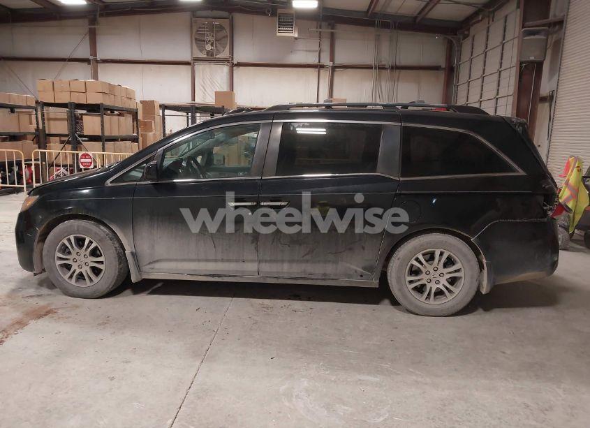 Photo 14 of 2012 Honda Odyssey EX-L (VIN 5FNRL5H60CB010392)