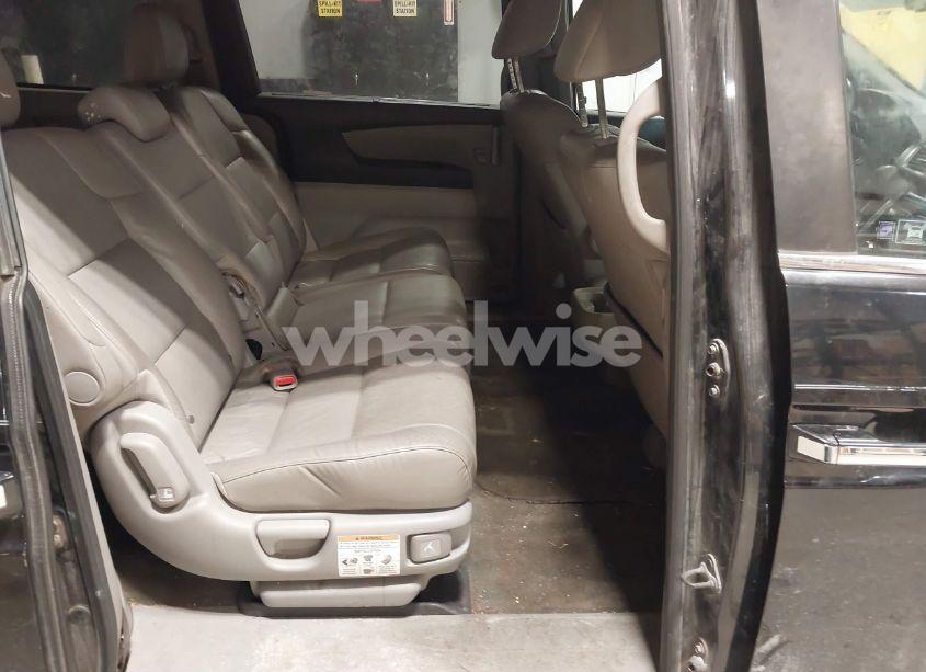 Photo 8 of 2012 Honda Odyssey EX-L (VIN 5FNRL5H60CB010392)