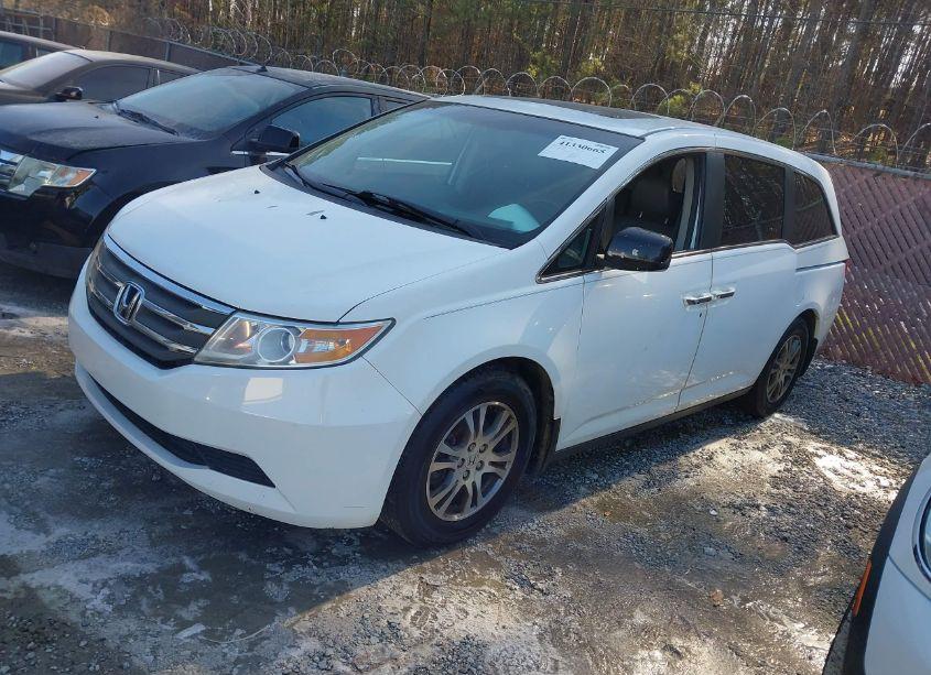 Photo 2 of 2012 Honda Odyssey EX-L (VIN 5FNRL5H60CB015866)