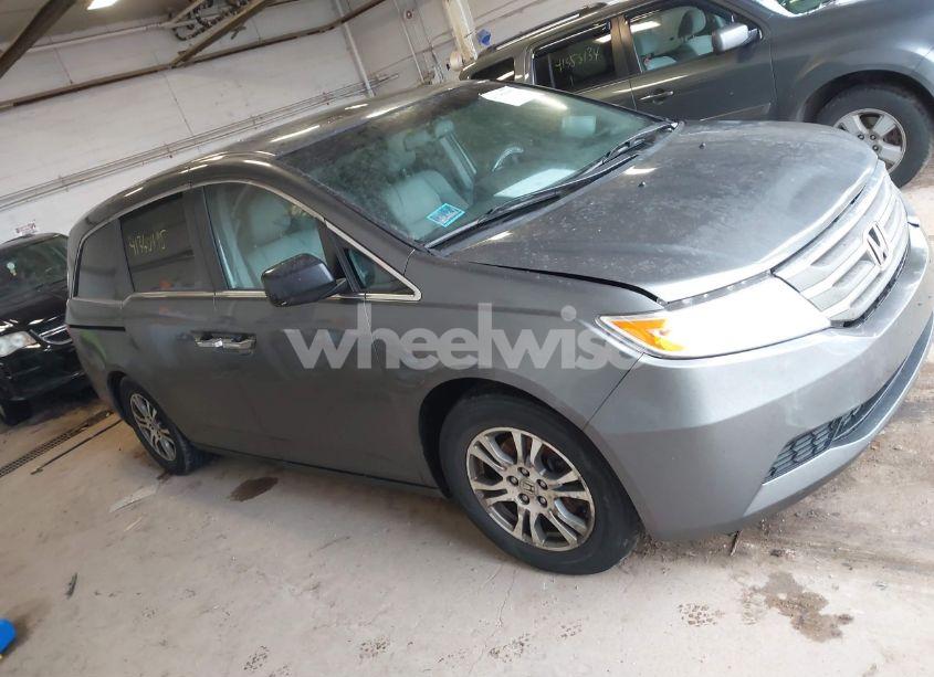 2012 Honda Odyssey EX-L (VIN 5FNRL5H60CB056577) main photo