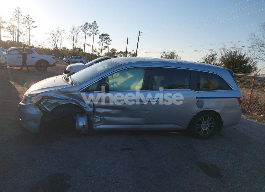 Photo 13 of 2012 Honda Odyssey EX-L (VIN 5FNRL5H60CB061133)